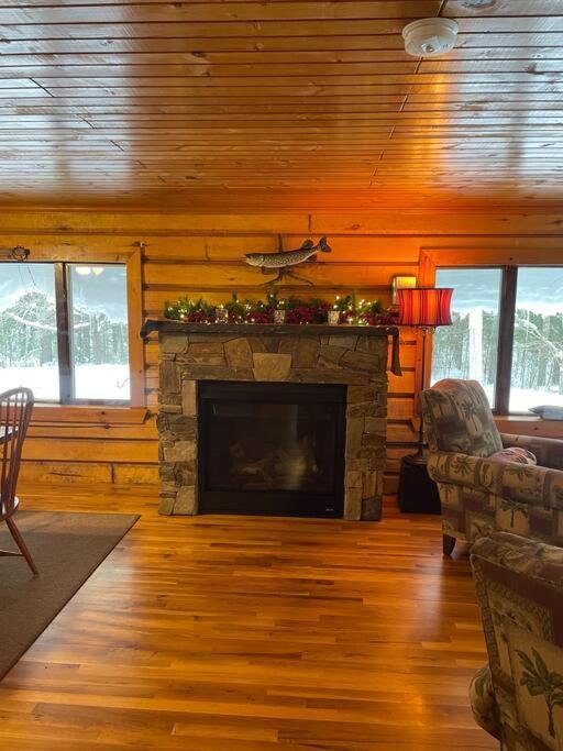Restful Retreat Villa Grantsburg Exterior photo